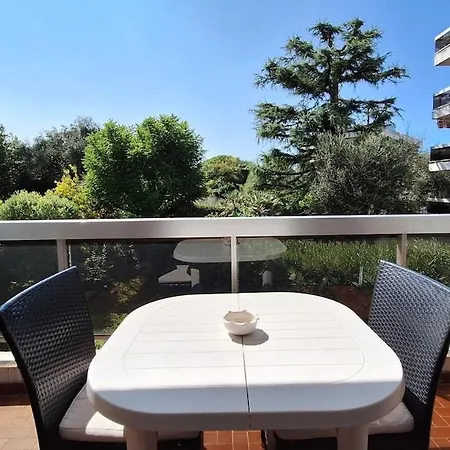 Apartment Du Tanit - Olympe - Juan Les Pins Antibes