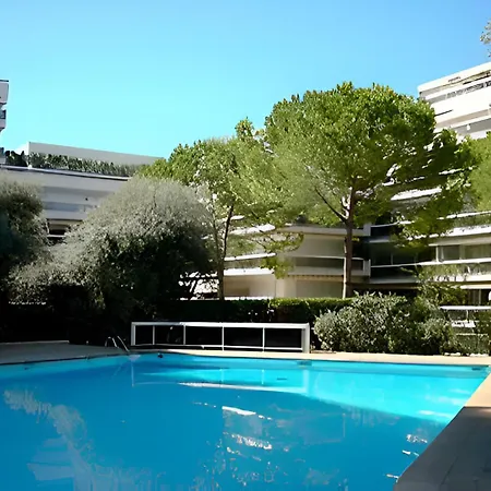 Du Tanit - Olympe - Juan Les Pins