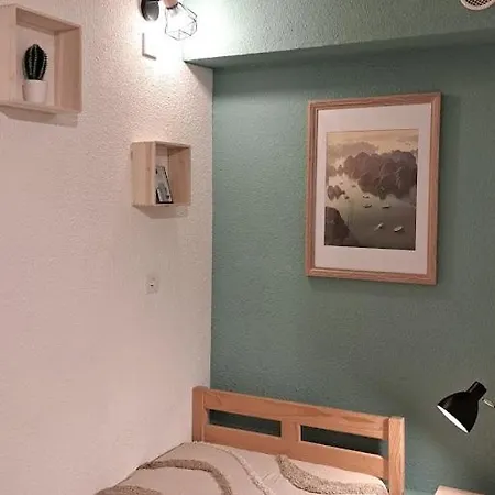 Apartment Avec Piscine, Quartier Calme Proche Centre Et Plages D'antibes Antibes