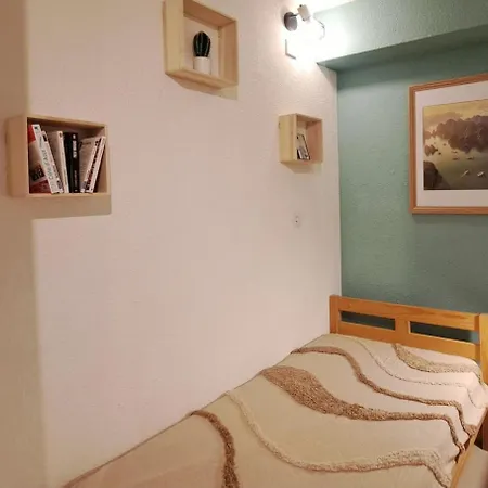 Avec Piscine, Quartier Calme Proche Centre Et Plages D'antibes * Antibes