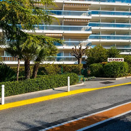 Apartament Climatise Avec Piscine, Proche Centre Et Plages D'antibes